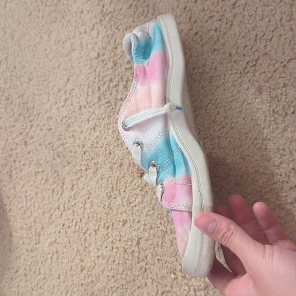 Roxy tie dye slip on shoes with laces size 4 Youth - Picture 8 of 10